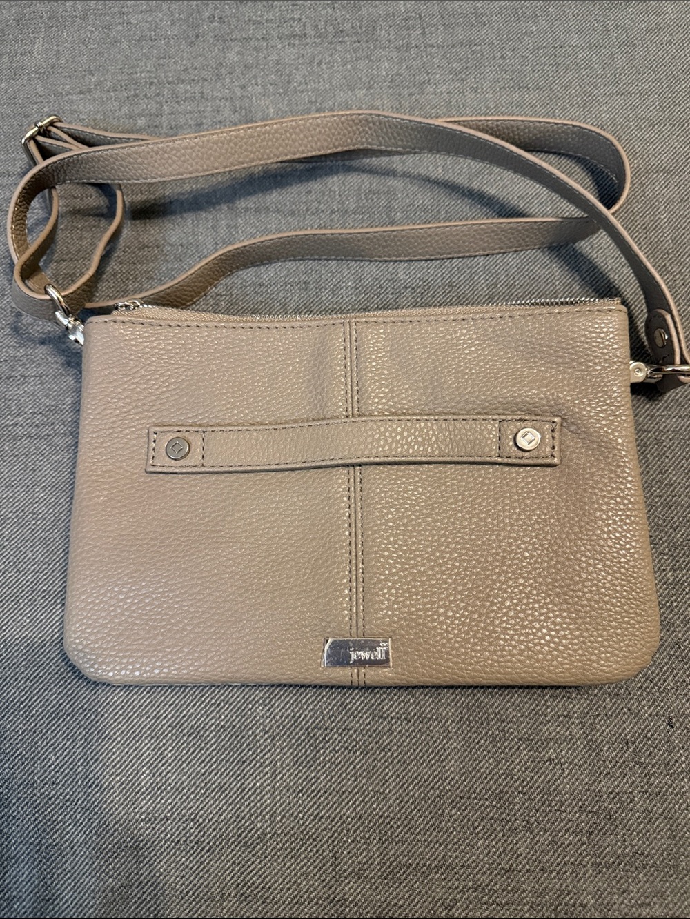 Thirty One Street Style Crossbody